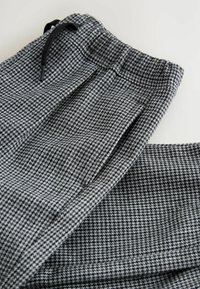 Next REGULAR FIT- PULL ON SMART - Stoffhose - black/white grid check