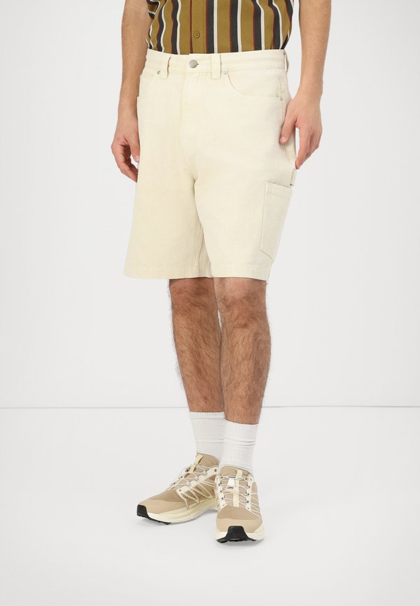 CARPENTER BIG UNISEX - Shorts - blond wood