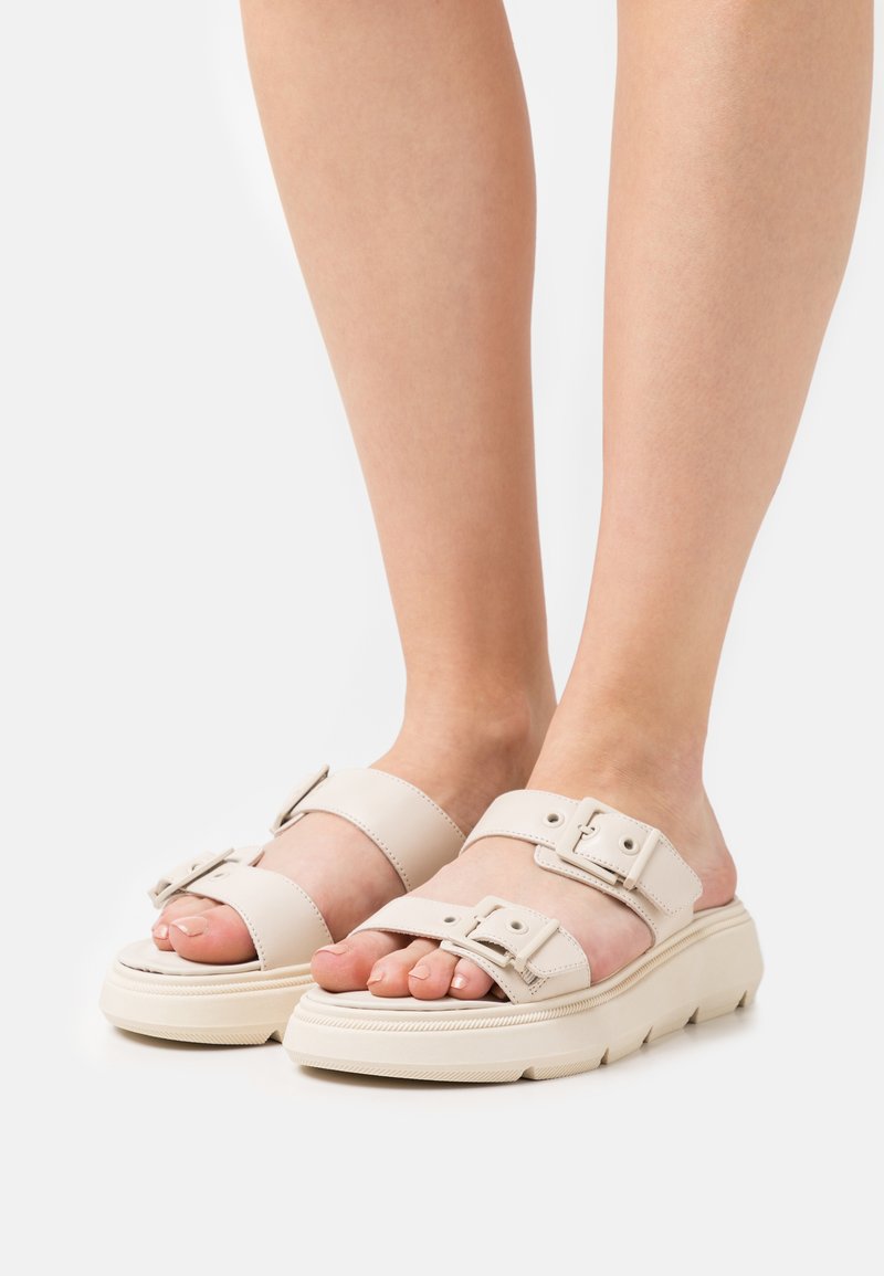 Tamaris Pure Relax Klapki płaskie