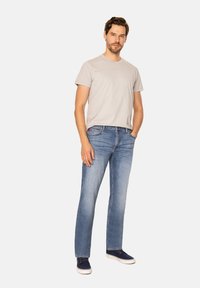 Lee Cooper MARCUS bleached denim