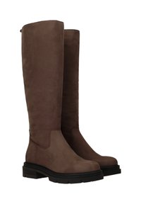 Knee-high bruin suède laarzen met een gladde textuur, ronde neus en stevige zwarte rubberen zool. Zijdelingse naden zijn zichtbaar.