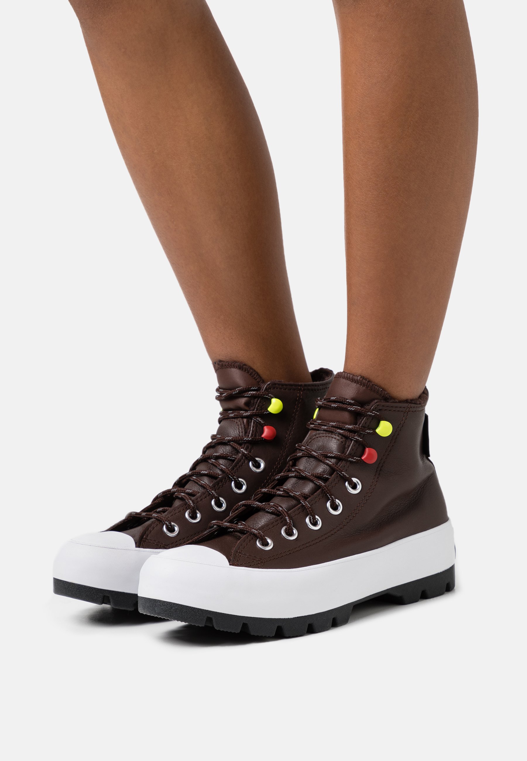 converse chuck taylor all star marron
