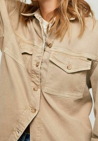 Pepe Jeans Lichte jas - camel