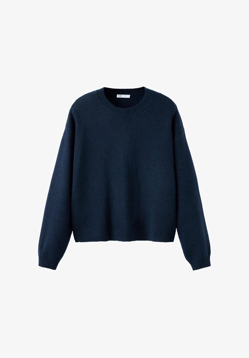 Pull en maille bleu foncé à manches longues, poignets, ourlet et encolure ronde côtelés, présenté sur un fond blanc uni.