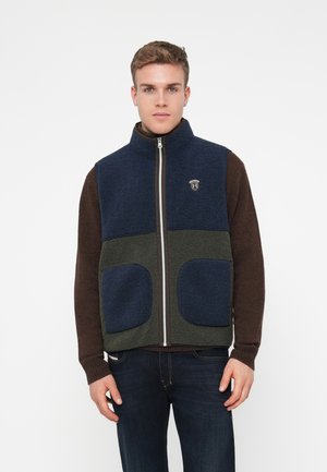 HERITAGE BADGE  - Vesta - forest green