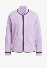 Valittu, powder plum