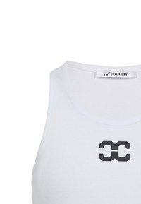 Weißes, geripptes ärmelloses Tanktop mit einem schwarzen abstrakten Logo auf der Vorderseite. Es verfügt über einen runden Ausschnitt und eine weiche Baumwolltextur.