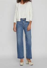 VILA Neuletakki - white