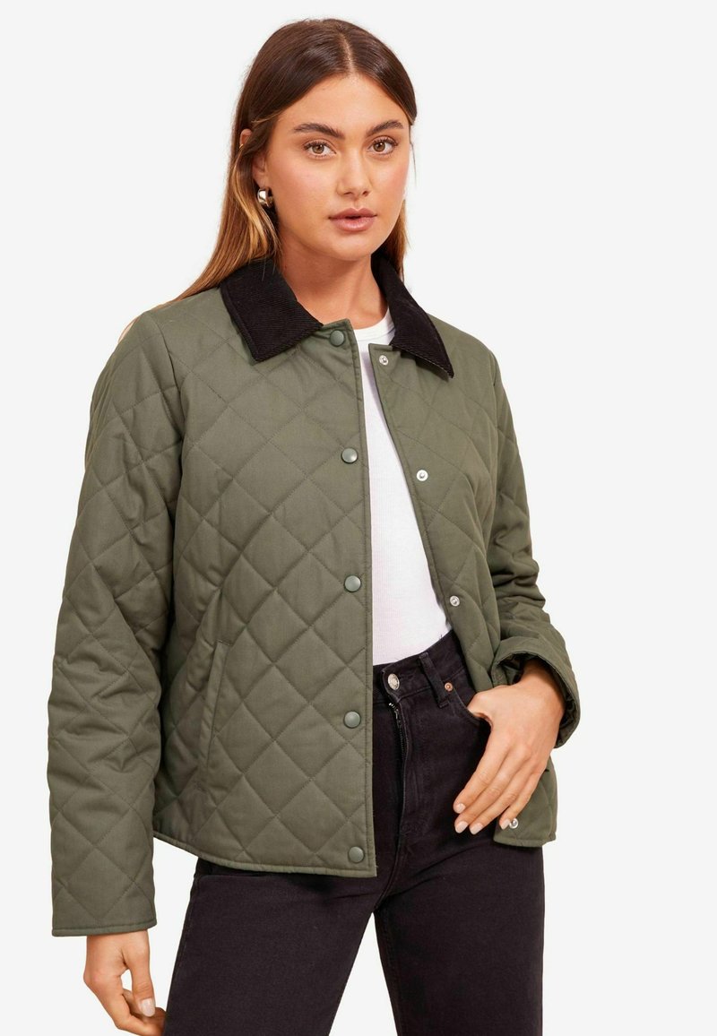 Friends Like These REGULAR FIT - QUILTED  - Lengva striukė - green