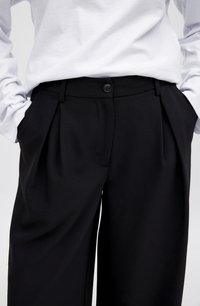 NA-KD Trousers - black