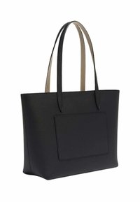 Sac à tote en cuir noir avec une finition texturée, deux longues poignées et une poche avant. Doublure intérieure lisse dans une couleur contrastante.