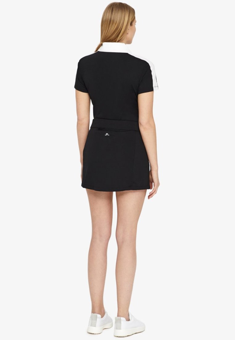 AMELIE Sportkjol black AMELIE Sportkjol black
