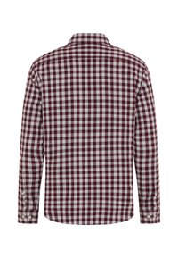 Camicia da uomo a maniche lunghe con motivo a quadri bordeaux e bianchi. Presenta un colletto classico, polsini con bottone e orlo dritto. Tessuto in cotone morbido.