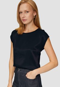 s.Oliver BLACK LABEL - T-shirt basic