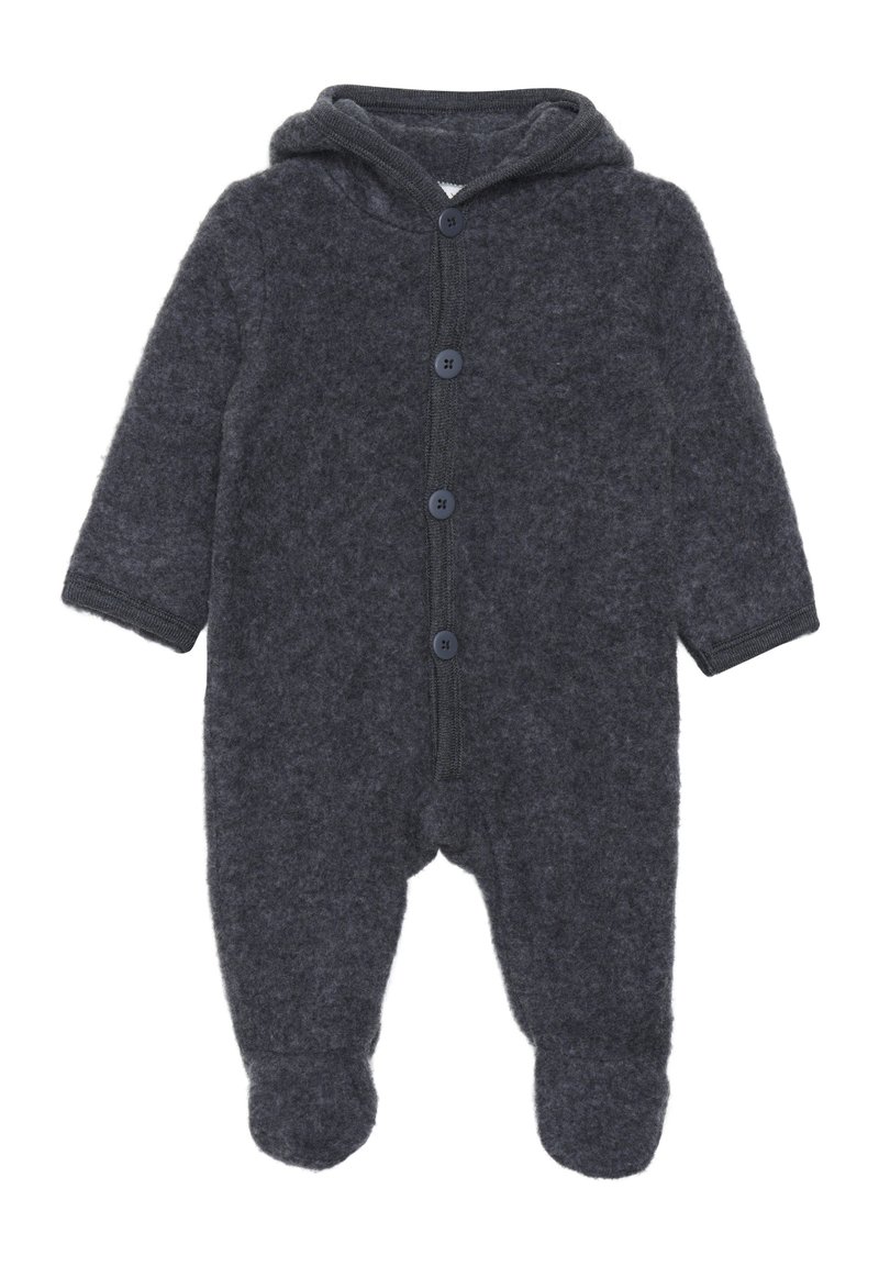 Mörkgrå fleeceoverall med huva, som har knappstängning fram och fötter. Mjuk textur, utan tydliga mönster eller detaljer.