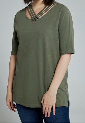 T-shirt z nadrukiem