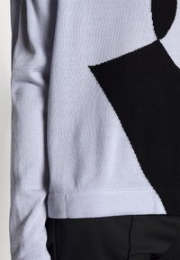 RAMUNE PIEKAUTAITE Jumper - grey