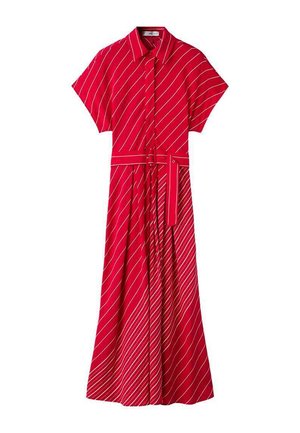 Rotes Kleid mit kurzen Ärmeln, vorne zum Knöpfen, tailliert mit Gürtel, und weißen diagonalen Streifen. Bodenlang mit plissiertem Rockdetail.