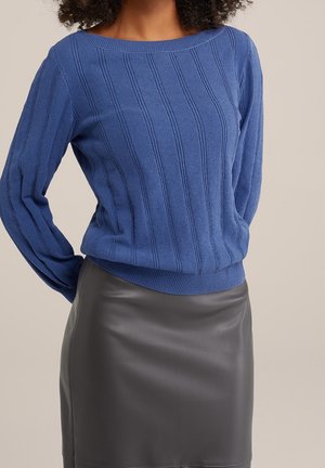 Sweter