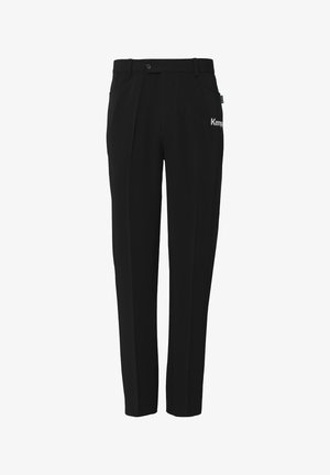 Sorte bukser lavet af et glat stof. Har en frontlukning med knap, folder og logo-detalje på siden. Lige snit design.