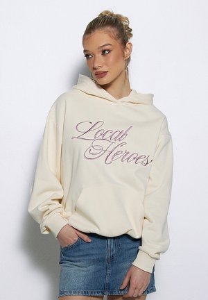 - Bluza z kapturem