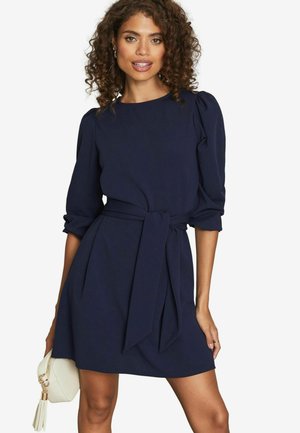 Lipsy LONG SLEEVE ROUND NECK TIE WAIST REGULAR FIT - Vapaa-ajan mekko - navy