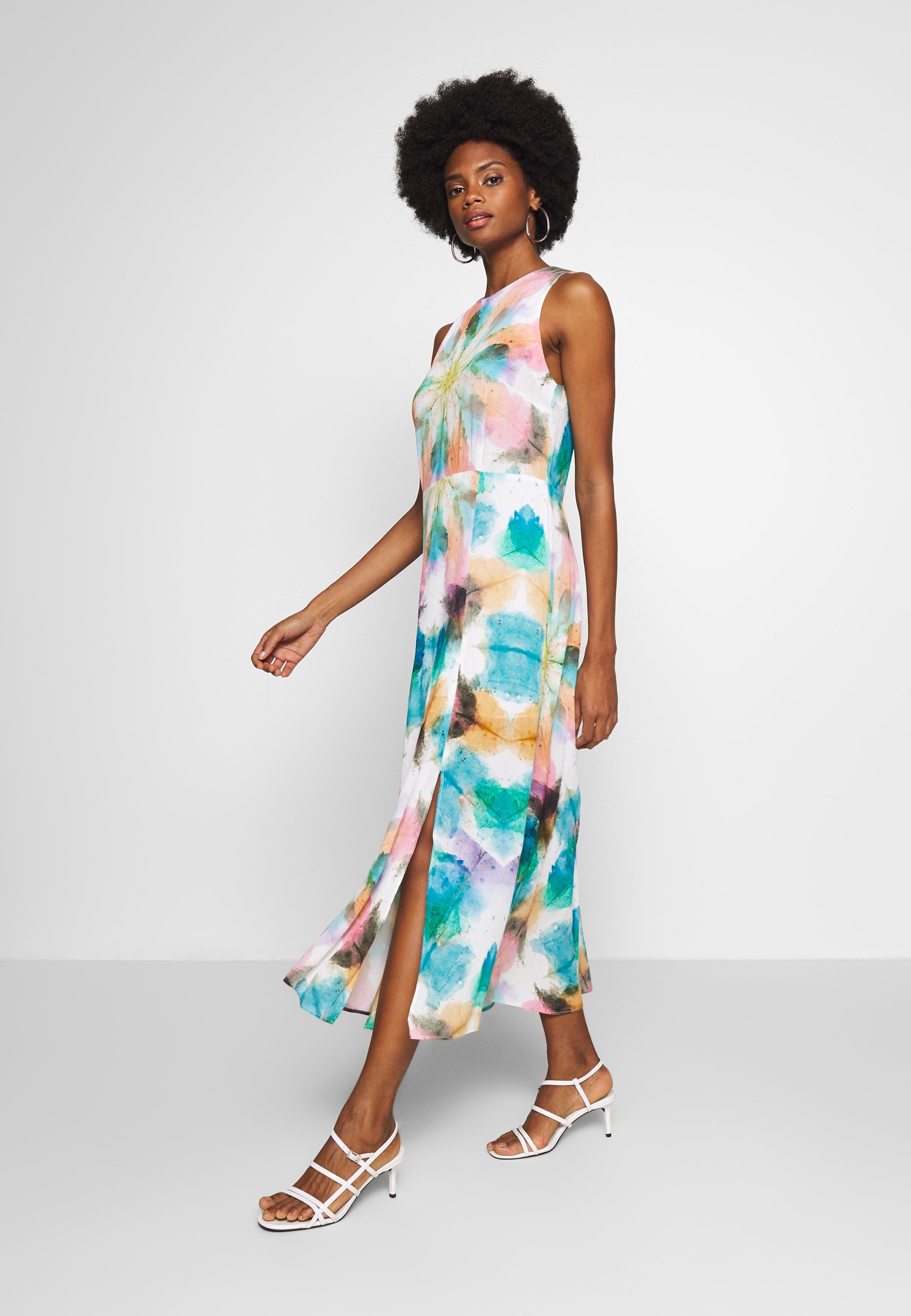 Desigual Vest Fraser Maxikleid Tutti Fruti Mehrfarbig Zalando De 