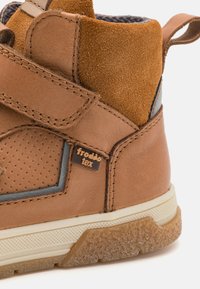Froddo STRIKE UP TEX - Høye joggesko - cognac