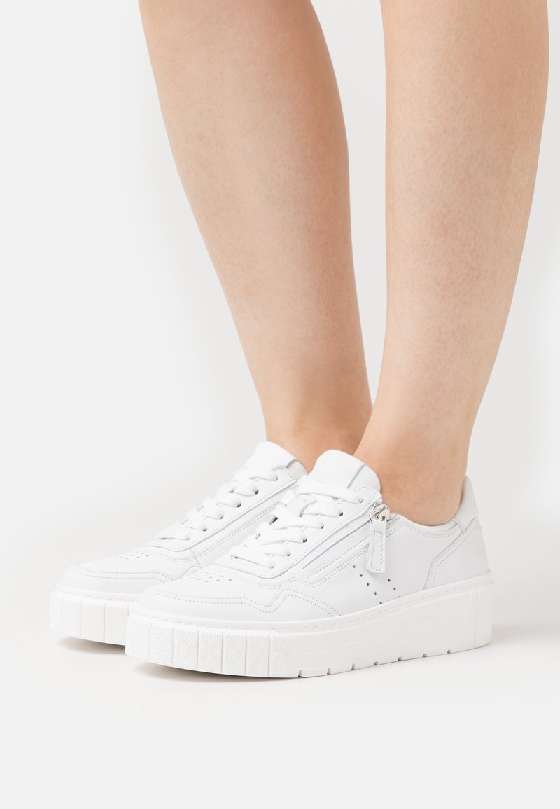 gabor comfort trainers