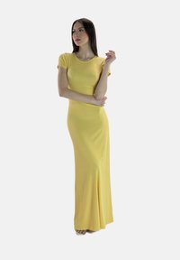 Elara Maxikleid - gelb