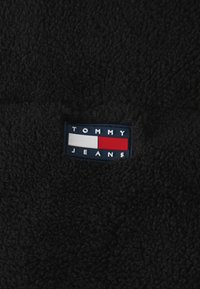Tommy Jeans PUFFER  - Zimní bunda - black