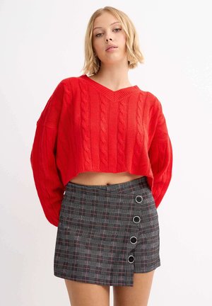 DE CUADROS CON BOTONES - Shorts - gris