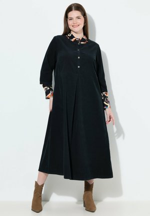 3/4 SLEEVE - Blusenkleid - black