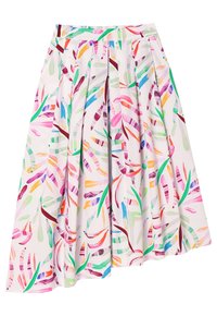 Falda floral con pliegues, que presenta un fondo blanco y vibrantes patrones de hojas multicolores en tonos de rosa, verde, naranja y azul.