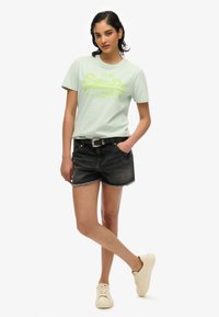 Superdry & Co VINTAGE LOGO NEON - Camiseta estampada - harbour grey