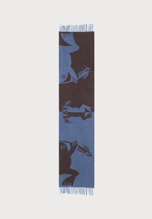 Longue écharpe étroite avec des illustrations de grenouilles bleues et brun foncé tenant des libellules, avec des bords à franges.