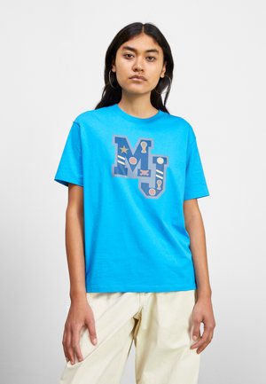 Marc O'Polo DENIM SHORTSLEEVE ROUNDNECK LOOSE FIT - T-Shirt print ...