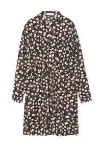 Dlouhý rukáv, košilové šaty s černým pozadím a bílým květinovým vzorem, s límcem a opaskem v pase.