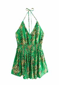 Zielona sukienka na ramiączkach z głębokim dekoltem w kształcie litery V, marszczonym pasem i rozkloszowaną, marszczoną spódnicą z kwiatowym i abstrakcyjnym wzorem w odcieniach żółtego i kremowego.