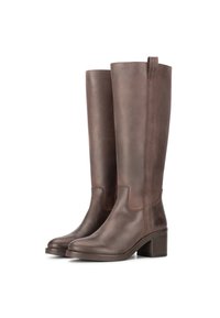Bottes en cuir marron montantes avec une finition lisse, des orteils ronds et des coutures contrastées. Talons carrés et languettes pour un enfilage facile.