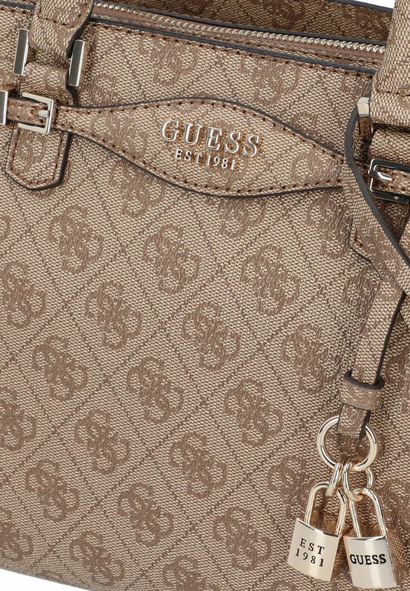 Sac à Main GUESS Katya Convertible En Bandoulière - Beige Latte Logo - Tendance