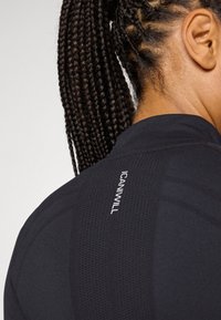 ICANIWILL DEFINE SEAMLESS 1/4 ZIP - T-shirt à manches longues - black