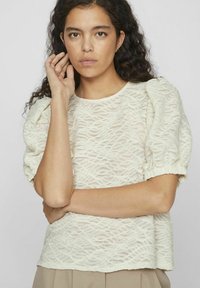 VILA KURZÄRMELIGES RUNDHALS - Blúzka - birch