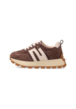 Trainers - brown