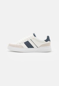 ELIO - Trainers - white overflow
