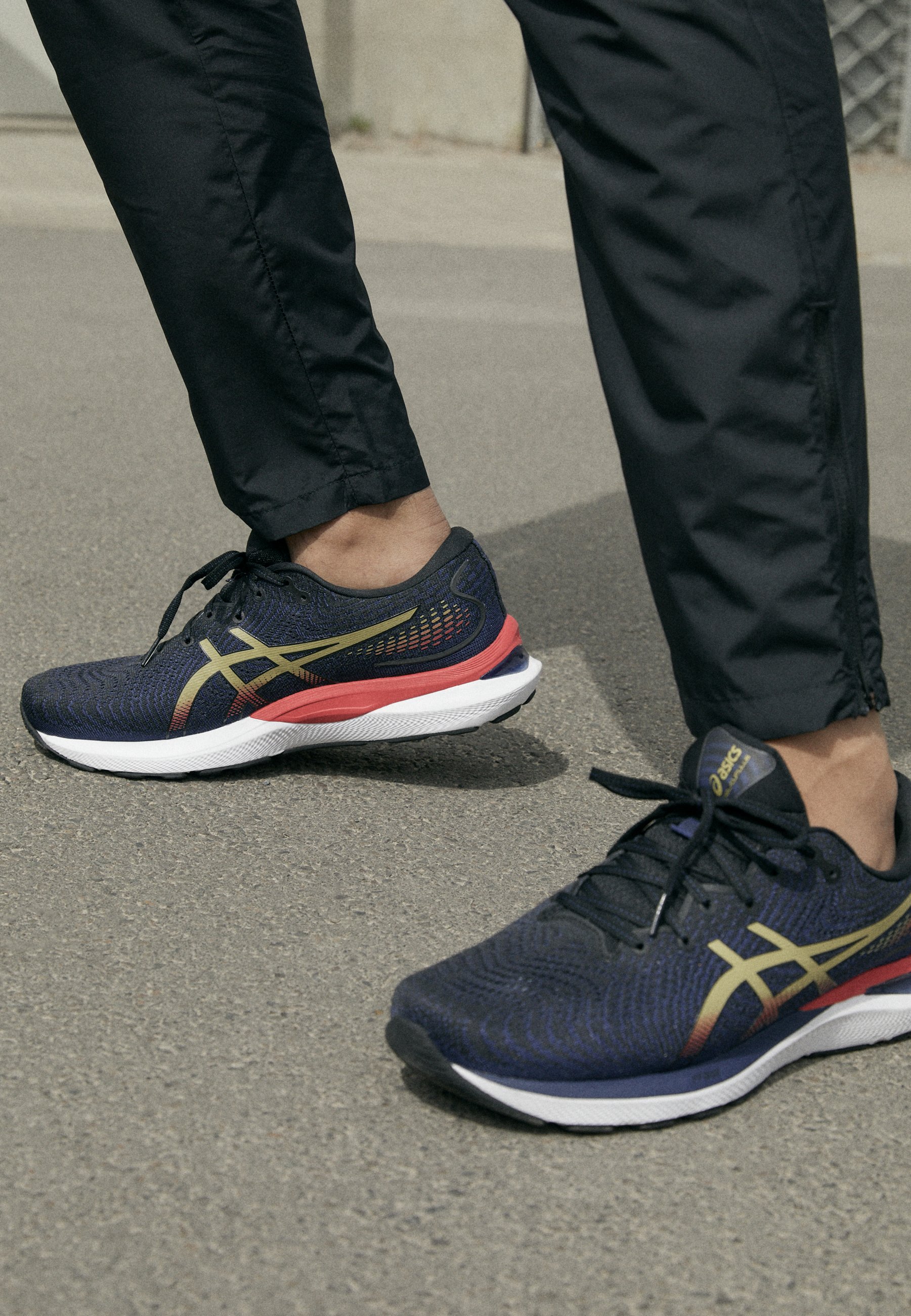 Asics cumulus similar shoes Clearance