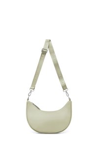 Borsa hobo in pelle verde chiaro con una superficie liscia. Presenta un compartimento con zip e una tracolla regolabile con logo.