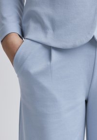 ICHI KATE SUS WIDE - Pantalon classique - forever blue
