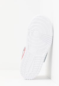 Jordan SKY JORDAN 1 - Sneakers - white/summit white/varsity red