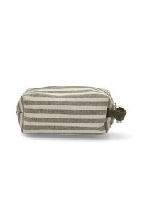 Neceser de maquillaje a rayas en verde y beige, fabricado en tela. Cuenta con un cierre de cremallera y un asa lateral para facilitar su transporte.